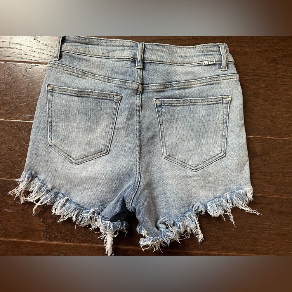 RISEN distressed denim shorts - Picture 3 of 5